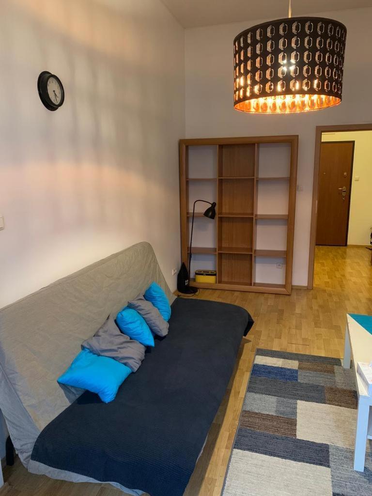 Spacious 2-Rooms Penthouse In Warsaw City Center المظهر الخارجي الصورة
